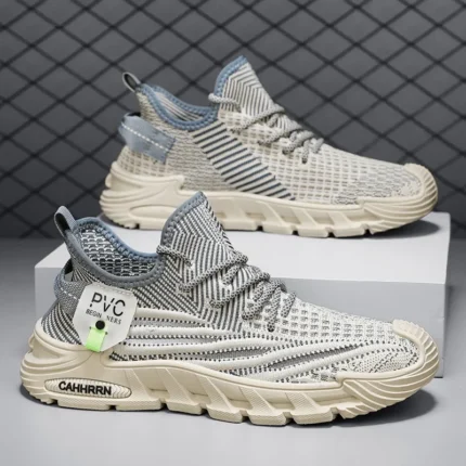 Men's Lightweight Sneakers Summer Breathable Casual Shoes Men Designer Mesh Running Shoes Comfortable Soft Sole Vulcanized Shoes